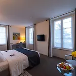 Pavillon Bon Rivage 아파트 라뚜르드필즈