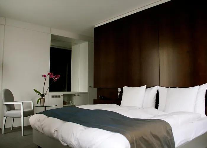 Pavillon Bon Rivage * برج بيلتز