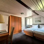 公寓 Pavillon Bon Rivage 拉图尔德佩
